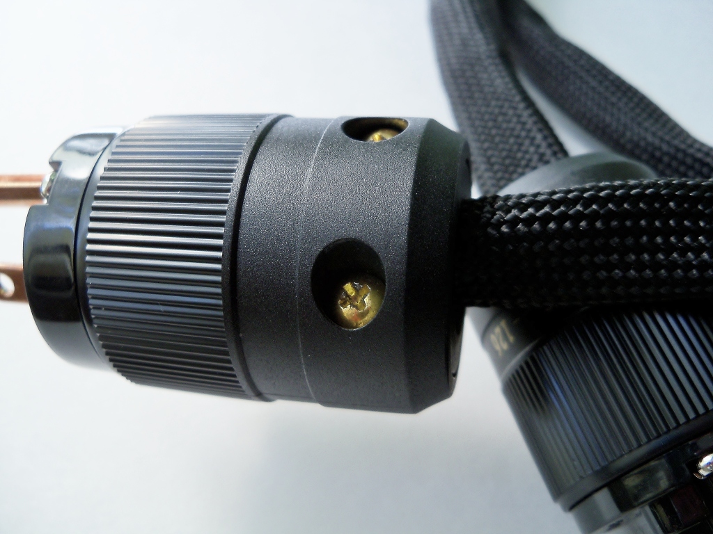 Silver Pathway Digital Power Cord