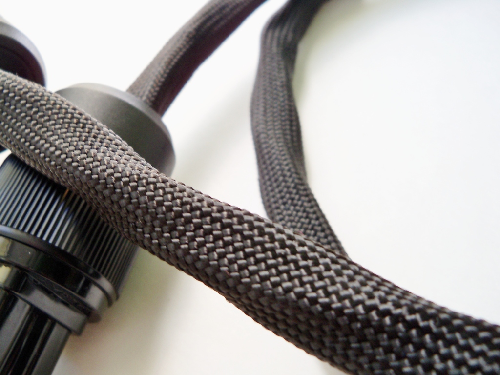 Silver Pathway Digital Power Cord